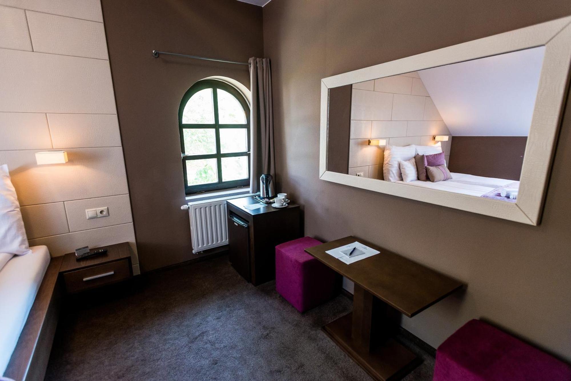 Hotel Fuerdohaz Nyiregyhaza Ruang foto