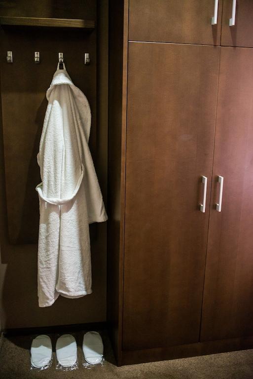 Hotel Fuerdohaz Nyiregyhaza Ruang foto